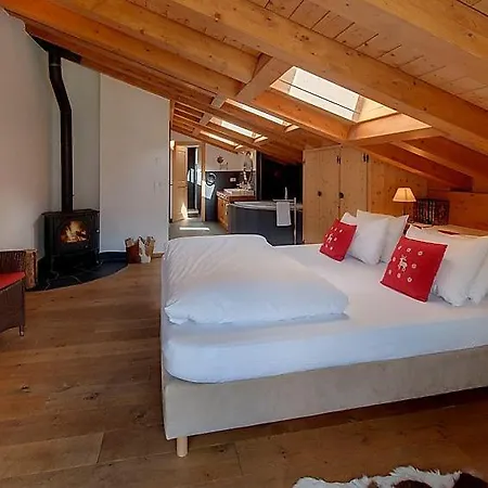 Sleeps 10 Wifi Apartment Zermatt